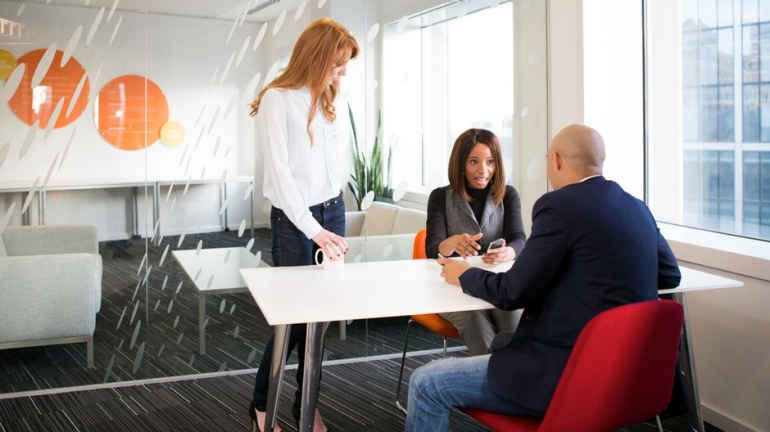 Apply: Thomson Reuters Paid Journalism Internship 2018