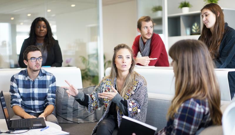 Chatham House Academy Fellowships 2018/19 in Queen Elizabeth II Academy for Leadership in International Affairs (Fully-funded)